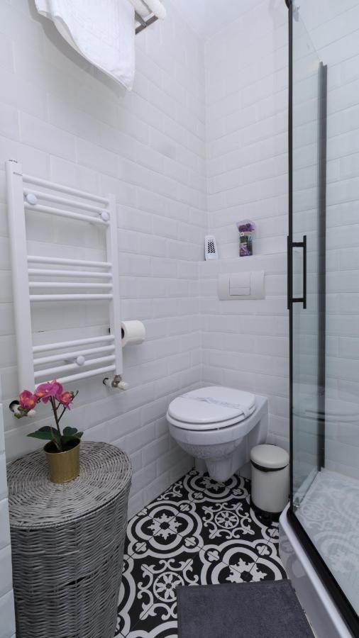 View Penthouse - Terrace - 2 Bathrooms - Free Parking Apartament